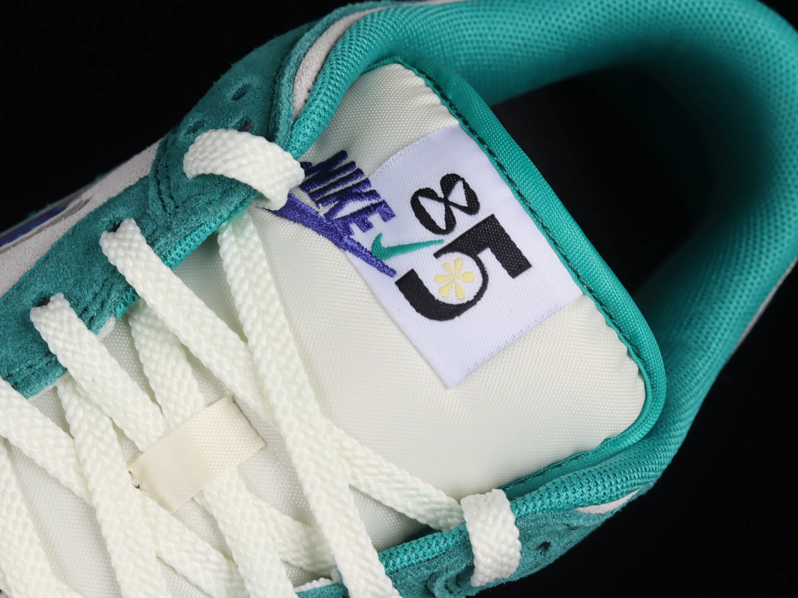 All categories Nk SB Dunk series Nk SB Dunk Low low-top sneakers Nk SB Dunk Low "85" gray green double hook SB low-top sports and leisure sneakers DO9457-101